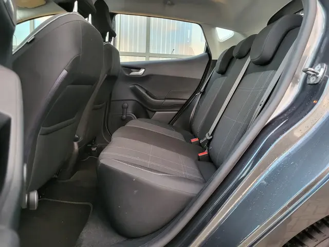 Ford Fiesta 1.1 Trend 2018 Benzine 9