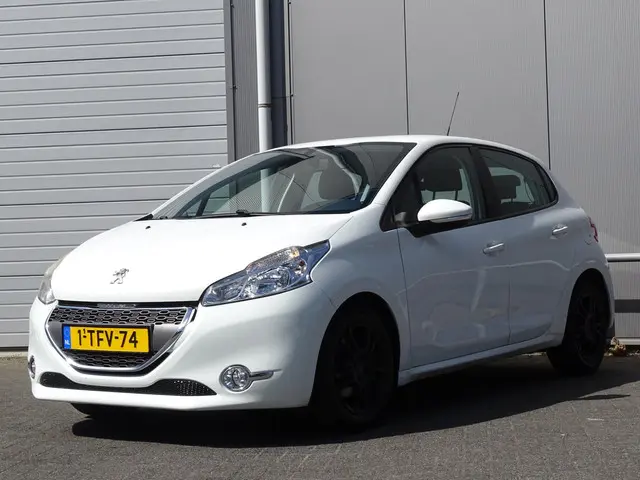 Peugeot 208 1.4 HDi Access airco LM 4-deurs 2012 Diesel 5