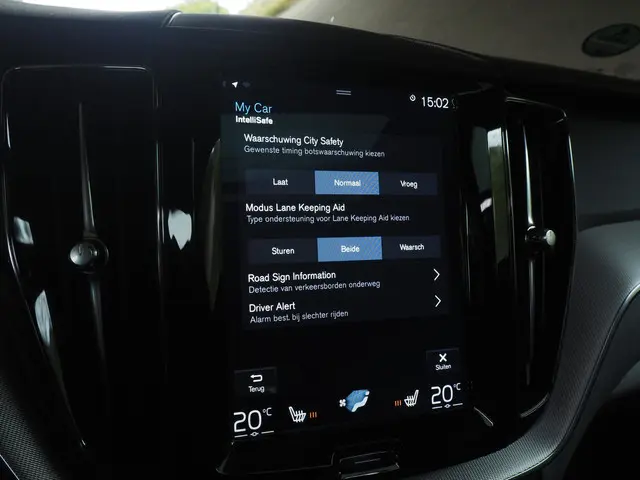 Volvo XC60 2.0 D4 R-Design 2019 Diesel 20