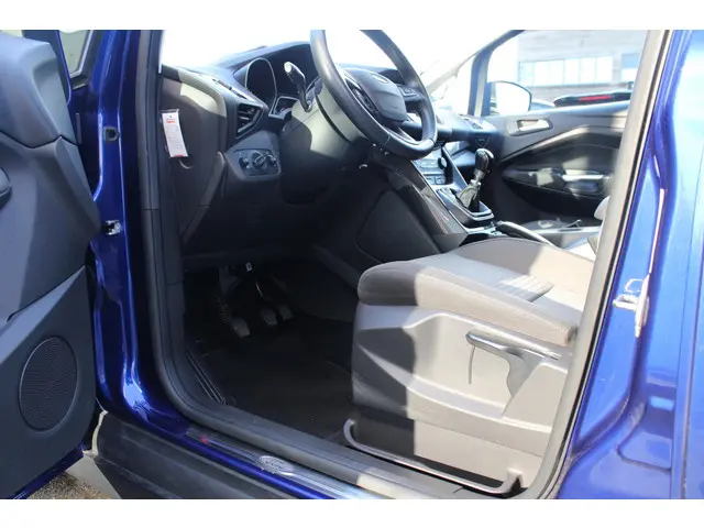 Ford Grand C-Max 1.0 Titanium 2018 Benzine 21