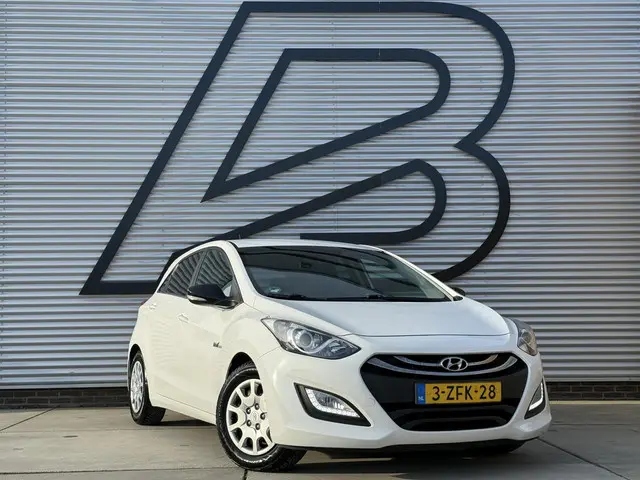 Hyundai i30 1.6 GDI Go! 2015 Benzine 5