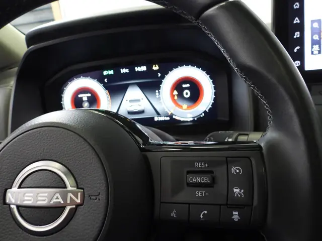 Nissan QASHQAI 1.3 MHEV N-Connecta Design 2023 Benzine 13