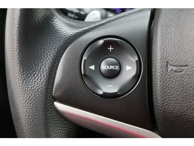 Honda Jazz 1.3 i-VTEC Trend Automaat 2017 Benzine 33