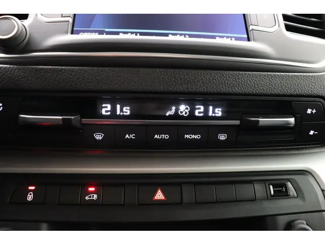 Peugeot e-Expert EV L3 75 kWh 2023 Elektrisch 20