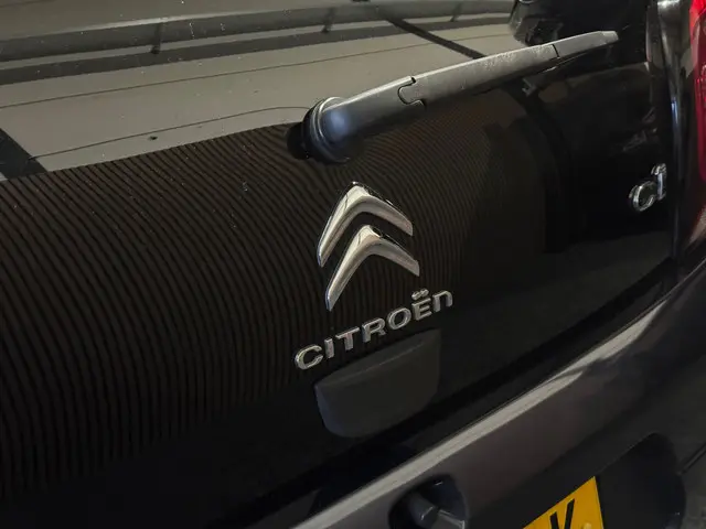 Citroën C1 1.0 e-VTi|AIRCO|BT|5DRS 2018 Benzine 27