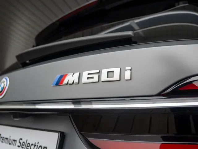 BMW X7 M60i xDrive 2023 Benzine 32