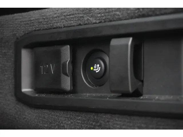 BMW i5 Touring eDrive40 2025 Elektrisch 32