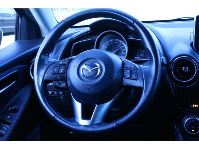 Mazda 2 1.5 Skyactiv-G GT-M Line 2017 Benzine 11