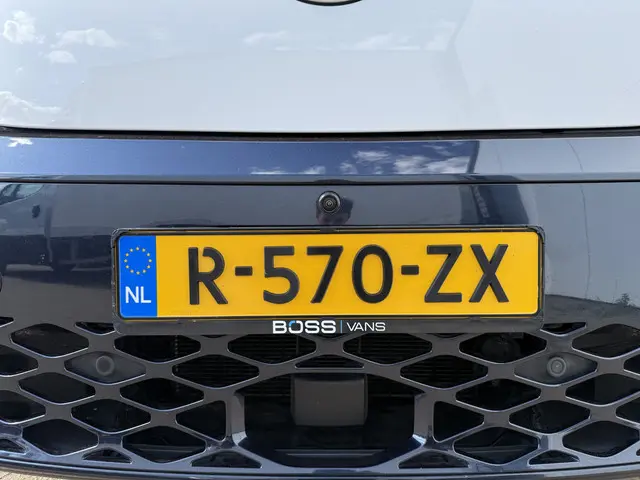 Volkswagen ID. Buzz ID.BUZZ 77 kWh 204pk 2023 Elektrisch 39