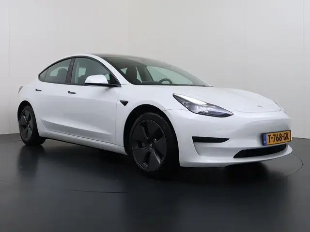 Tesla Model 3 3