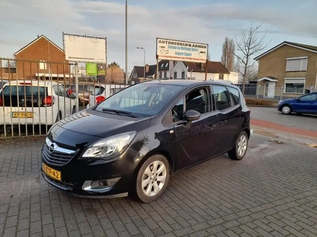Opel Meriva 2
