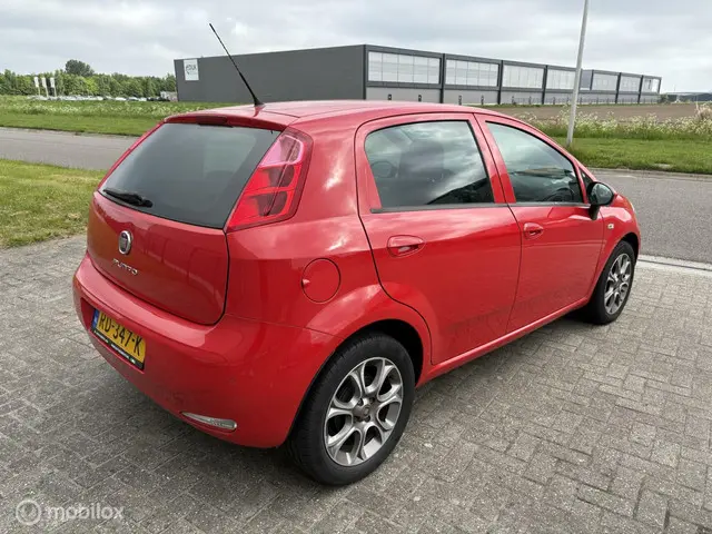 Fiat Punto Evo 0.9 TwinAir Sempre 2017 Benzine 4