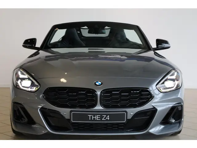 BMW Z4 Roadster sDrive20i 2026 Benzine 4