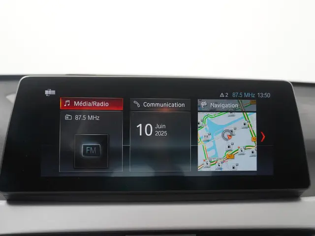 BMW X1 xDrive25e 2022 Hybride Benzine 16