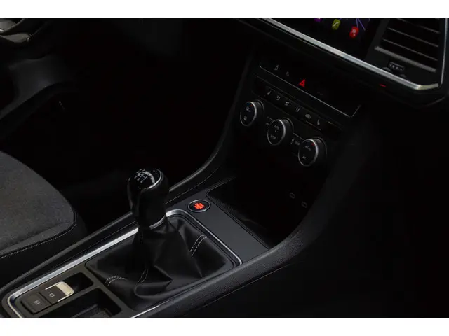 SEAT Ateca 1.5 TSI 2021 Benzine 42