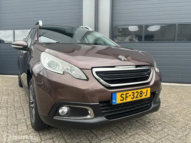Peugeot 2008 1.6 e-HDi Blue Lease Executive 2014 Diesel 4