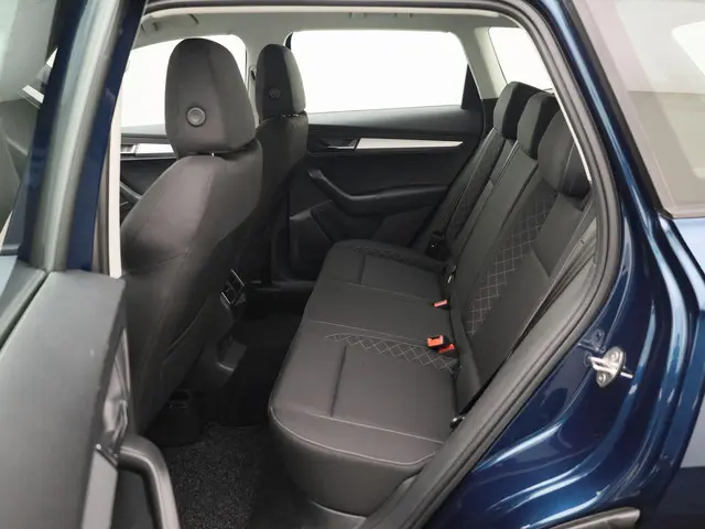 Škoda Karoq 1.5TSI/150PK ACT Clever Edition 2018 Benzine 17