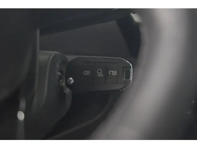 Citroën ë-C4 Feel Pack 50 kWh 2023 Elektrisch 17