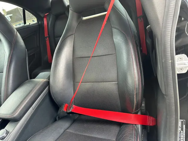 Mercedes-Benz CLA AMG 45 4MATIC 2015 Benzine 18