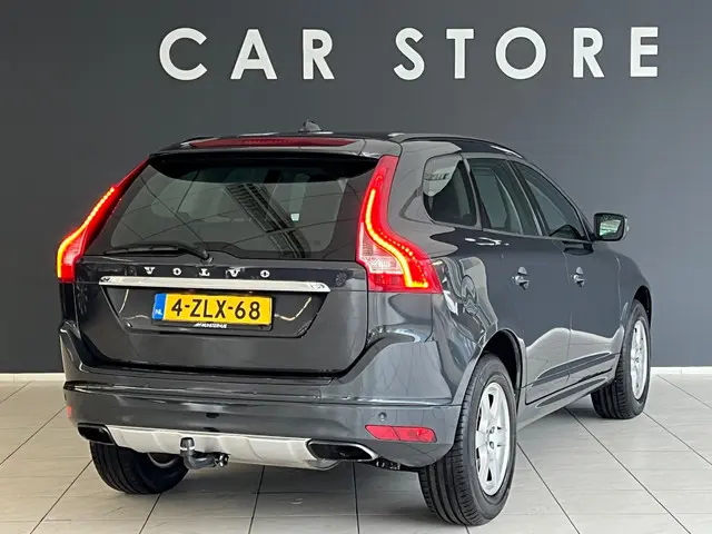 Volvo XC60 2.0 T5 FWD Kinetic TREKHAAK 2015 Benzine 2