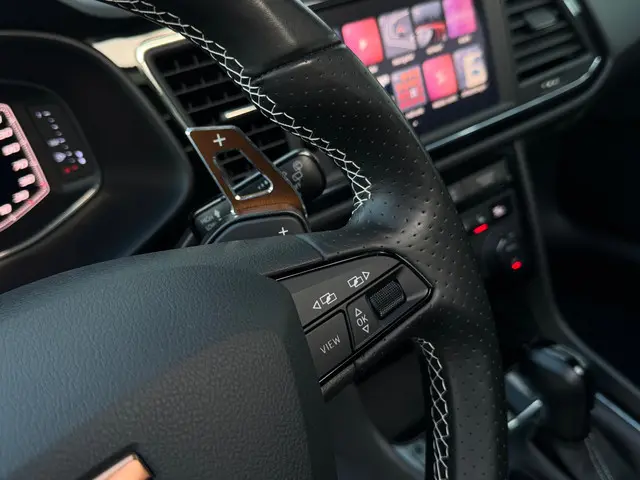 SEAT Leon ST 2.0 TSI CUPRA 300 4Drive / Pano 2018 Benzine 16