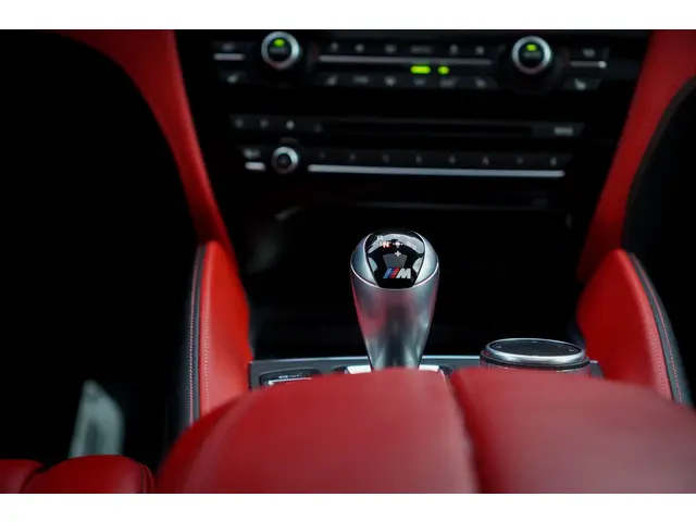 BMW X5 M 2018 Benzine 16