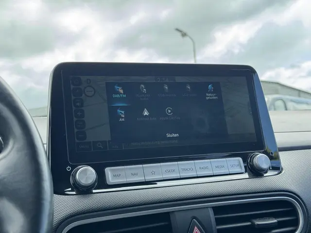 Hyundai Kona EV Premium 64 kWh 2020 Elektrisch 18