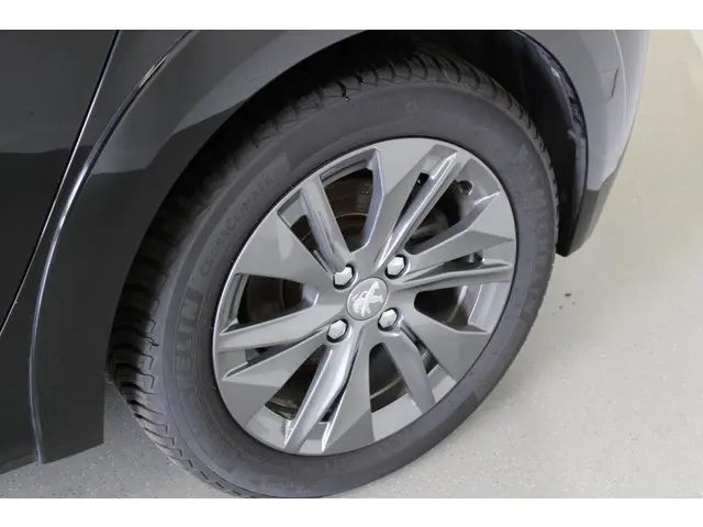 Peugeot e-208 EV Allure 50 kWh 2021 Elektrisch 4