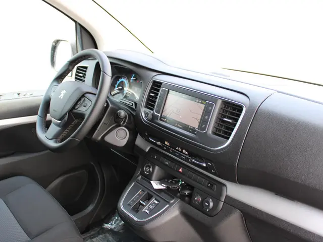Peugeot e-Expert EV L3 75 kWh 2025 Elektrisch 11