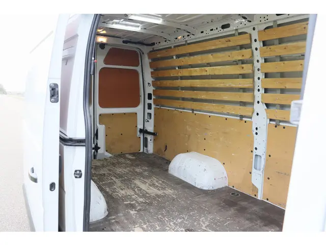 Renault Master T35 2.3 dCi L3H3 DL 2016 Diesel 24