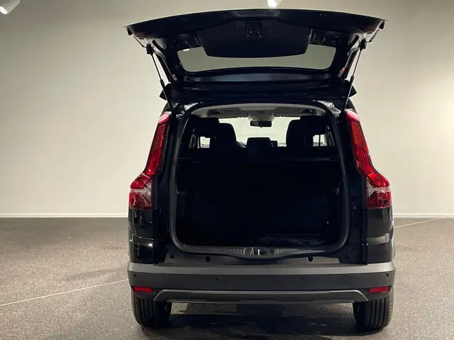 Dacia Jogger 1.0 TCe 110 Extreme 2024 Benzine 17