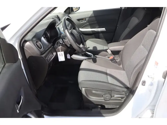 Suzuki Vitara 1.6 Exclusive|Automaat|Trekhaak| 2015 Benzine 5