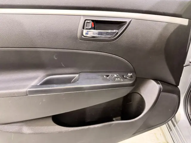 Suzuki Swift 1.6 Sport Clima/Navi 2016 Benzine 33