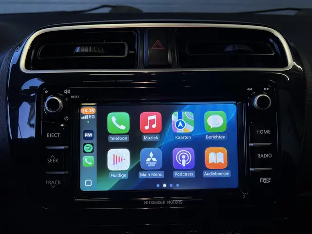 Mitsubishi Space Star 1.2 Invite 2019 Benzine 13