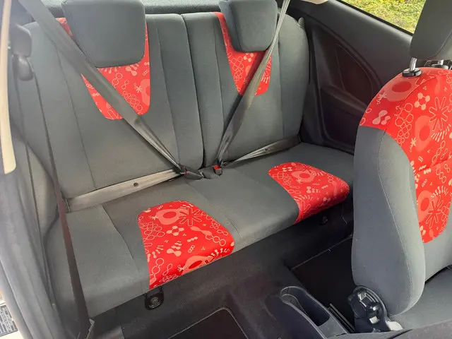 Ford Ka 1.2 Style start/stop 2013 Benzine 16