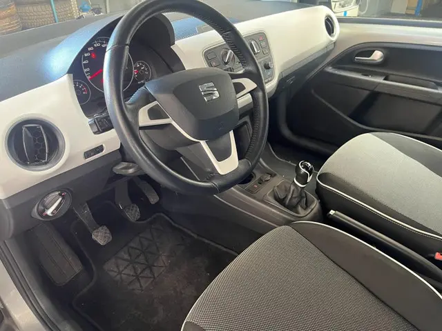 SEAT Mii 1.0 FR Intense volle uitvoering 2018 Benzine 8