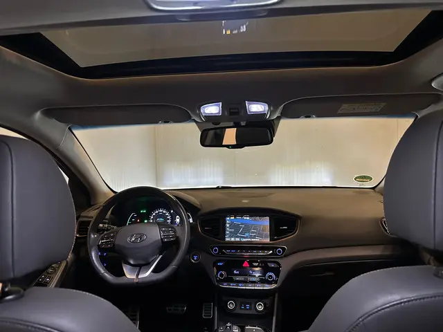 Hyundai IONIQ Premium EV FULL OPTIONS 2019 Elektrisch 23