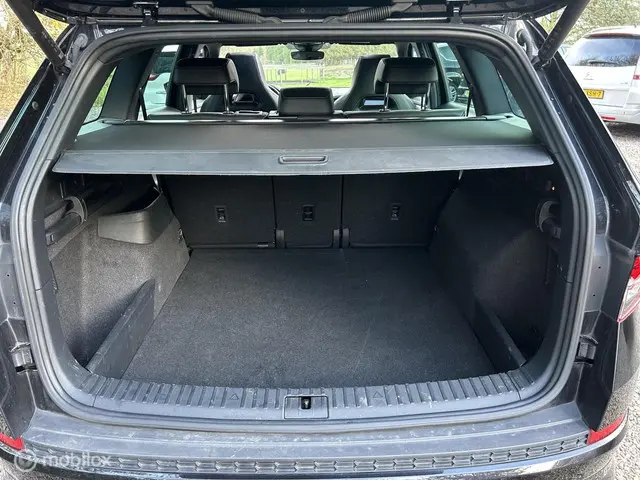 Škoda Kodiaq 1.5 TSI Sportline Business 2023 Benzine 10