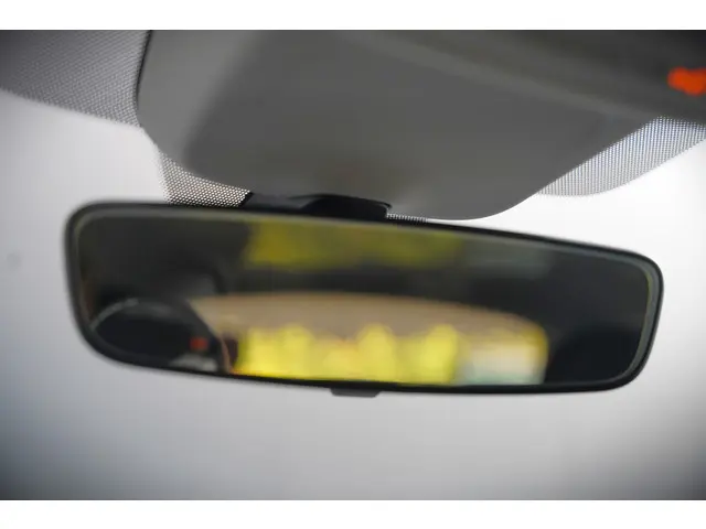 Audi Q3 45 TFSI e Advanced edition 2021 Hybride Benzine 56