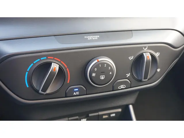 Hyundai i20 1.0 T-GDI Comfort 2023 Benzine 18