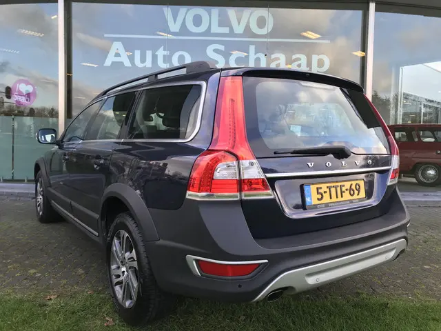 Volvo XC70 2.0 D4 FWD Nordic+ Automaat 2014 Diesel 3