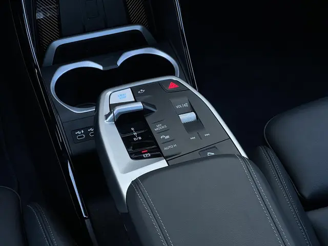BMW iX2 xDrive30 67 kWh 2024 Elektrisch 14