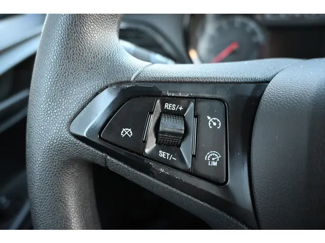 Opel KARL 1.0 ecoFLEX Edition 2016 Benzine 36