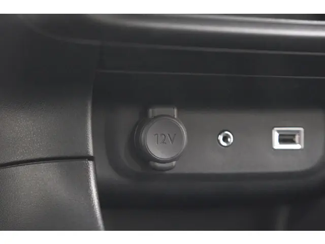 Citroën C3 PureTech 82 Feel Edition 2018 Benzine 38