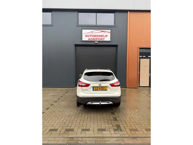 Nissan QASHQAI 1.2 Tekna 2015 Benzine 4