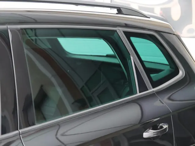 Škoda Karoq 1.0 TSI Ambition | Top Staat!! 2023 Benzine 44