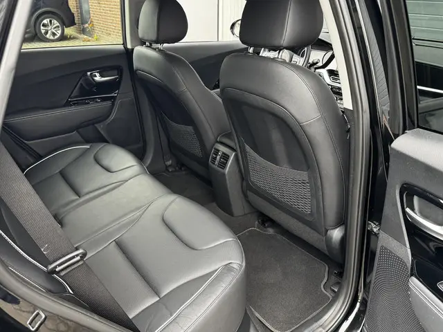 Kia e-Niro EXECUTIVELINE 64 kWh 2020 Elektrisch 11