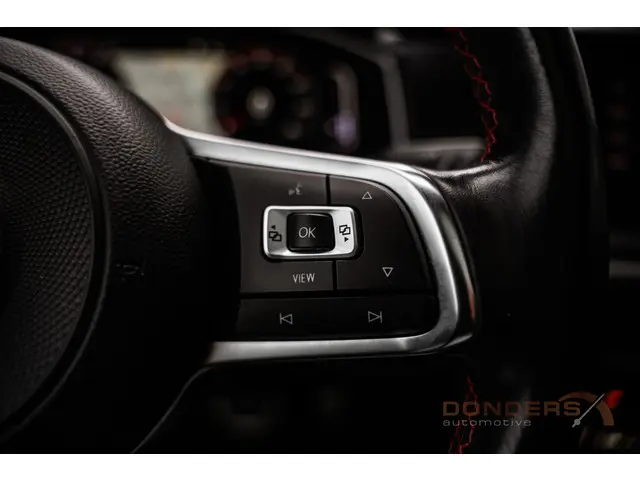 Volkswagen Polo 2.0 TSI GTI / Pano / Garantie! 2019 Benzine 32