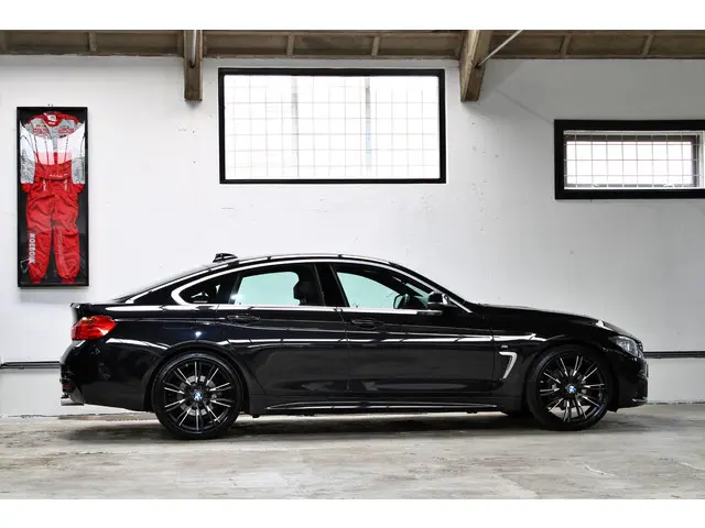 BMW 4 Serie Gran Coupé 420i High Executive 2015 Benzine 8