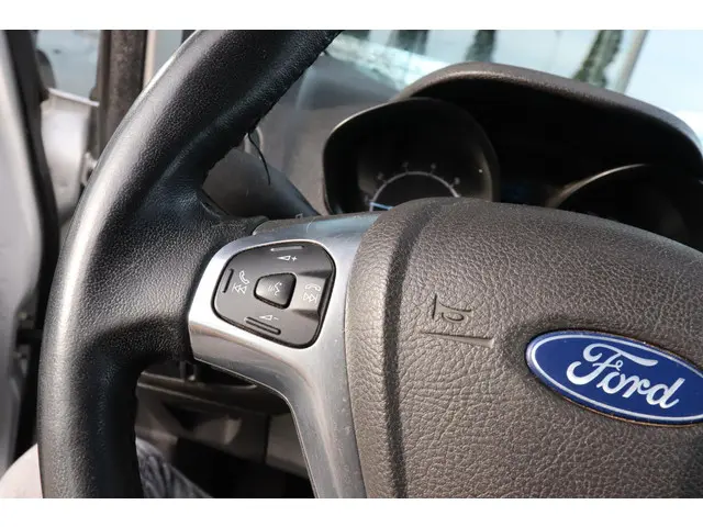 Ford EcoSport 1.5 Ti-VCT 2014 Benzine 24
